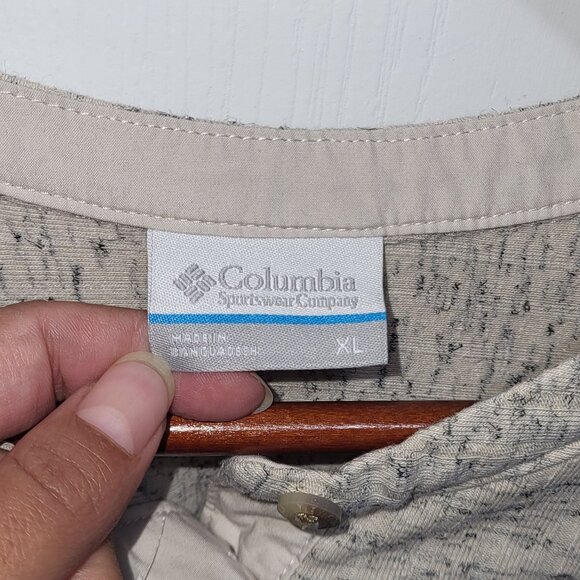 Columbia Sportwear Long Sleeve Shirt - Picture 2 of 3